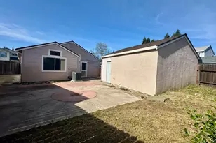 7856 Crestleigh Ct, Antelope, CA 95843 - Photo 16