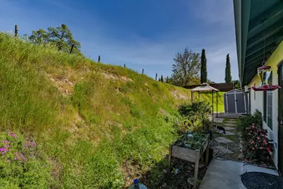7761 S Jenny Lind Road, Valley Springs, CA 95252 - Photo 32