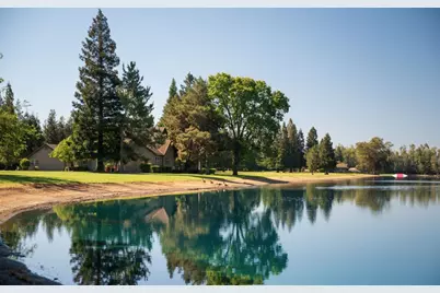 10355 Cadette Way, Elk Grove, CA 95757 - Photo 12