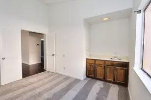 1908 Pebblewood Dr, Sacramento, CA 95833 - Photo 24