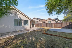 5912 Meeks Way, Sacramento, CA 95835 - Photo 36