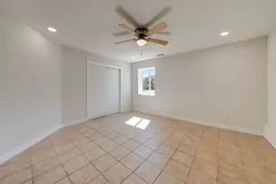 8845 Kelsey Dr, Elk Grove, CA 95624 - Photo 36