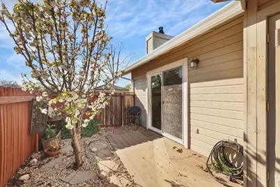 1927 S Mills Avenue #3, Lodi, CA 95242 - Photo 32