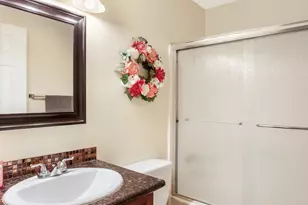 7704 McBeth Way, Sacramento, CA 95828 - Photo 22