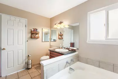 7704 McBeth Way, Sacramento, CA 95828 - Photo 20