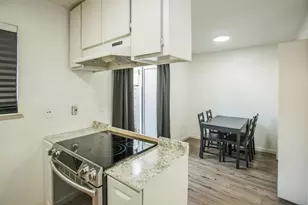 9141 Newhall Dr, Sacramento, CA 95826 - Photo 42