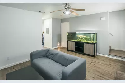 9141 Newhall Drive #60, Sacramento, CA 95826 - Photo 8