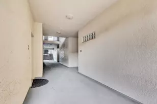 701 Gibson Dr, Roseville, CA 95678 - Photo 18