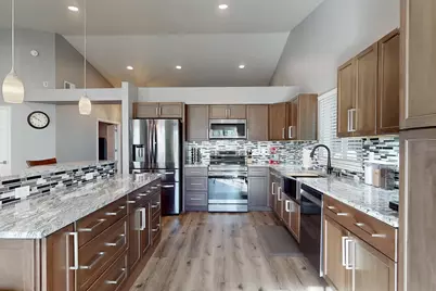 1805 Whispering Oaks Drive, Yuba City, CA 95991 - Photo 2