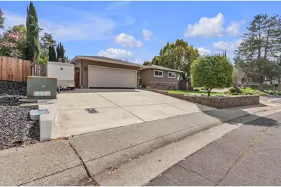 7825 Palmyra Drive, Fair Oaks, CA 95628 - Photo 2