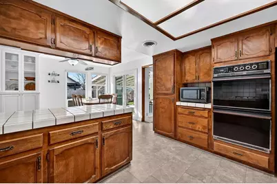 1660 Stabler Lane, Yuba City, CA 95993 - Photo 16