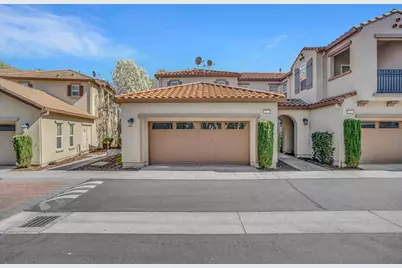 62 S Rio Rapido Drive, Tracy, CA 95391 - Photo 2