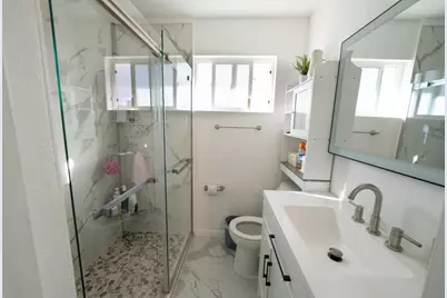 5250 Alcott Drive, Sacramento, CA 95820 - Photo 14