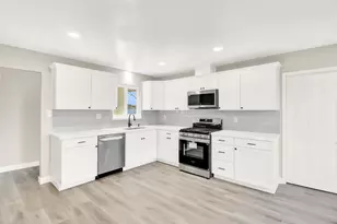 1900 Ellison Dr, Modesto, CA 95355 - Photo 8