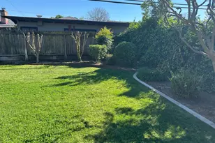 2228 W Benjamin Holt Dr, Stockton, CA 95207 - Photo 8