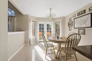 6 Eduardo Ct, Sacramento, CA 95831 - Photo 10