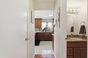 6 Eduardo Ct, Sacramento, CA 95831 - Photo 16