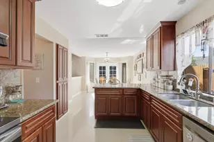 6 Eduardo Ct, Sacramento, CA 95831 - Photo 14