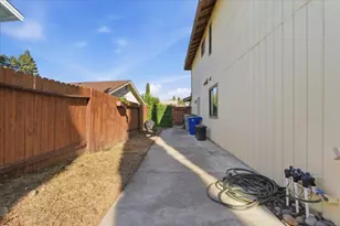 6 Eduardo Ct, Sacramento, CA 95831 - Photo 32