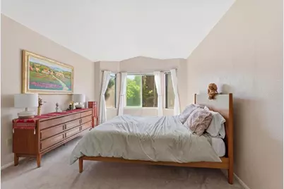 6 Eduardo Court, Sacramento, CA 95831 - Photo 24