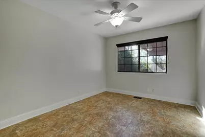 18250 Lake Forest Drive, Penn Valley, CA 95946 - Photo 30