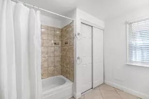 3260 V St, Sacramento, CA 95817 - Photo 10