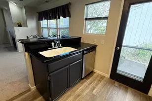 263 Brightstone Cir, Folsom, CA 95630 - Photo 10