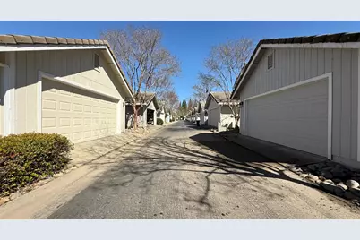 263 Brightstone Circle, Folsom, CA 95630 - Photo 32