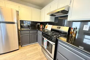 263 Brightstone Cir, Folsom, CA 95630 - Photo 12