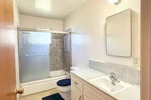 241 Martha St, Manteca, CA 95337 - Photo 6