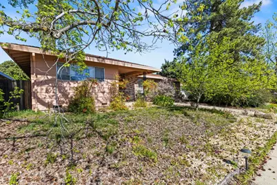 1581 Valley View Drive, Yuba City, CA 95993 - Photo 2