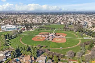 5967 Leonardo Way, Elk Grove, CA 95757 - Photo 18