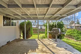 811 E C St, Oakdale, CA 95361 - Photo 30