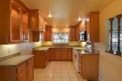 811 E C Street, Oakdale, CA 95361 - Photo 10