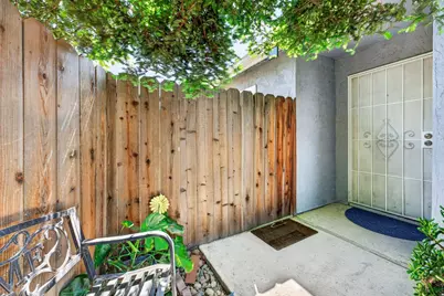 552 W 4th Street, Tracy, CA 95376 - Photo 6