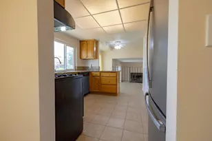 3221 Saturn Dr, Sacramento, CA 95827 - Photo 8