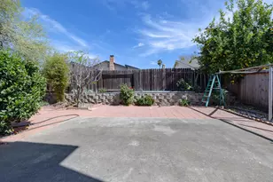 3221 Saturn Dr, Sacramento, CA 95827 - Photo 28