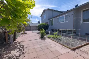 3221 Saturn Dr, Sacramento, CA 95827 - Photo 26