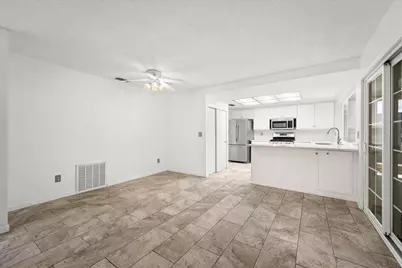 8997 Gainsboro Way, Sacramento, CA 95826 - Photo 10