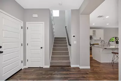 3240 Dullanty Way, Sacramento, CA 95816 - Photo 10