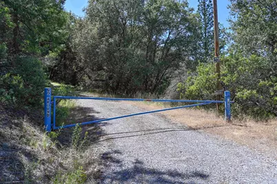 6860 Ant Hill Road, Somerset, CA 95684 - Photo 4