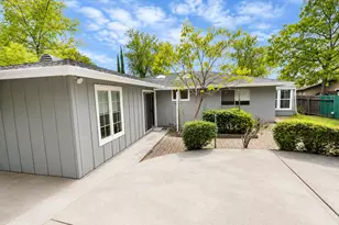 1318 Susan Cir, Roseville, CA 95661 - Photo 16