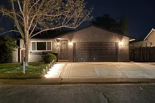 3447 Jupiter Dr, Sacramento, CA 95827 - Photo 2