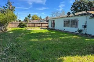 4613 B Pkwy, Sacramento, CA 95823 - Photo 6