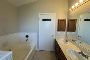 8420 Sunblaze Way, Sacramento, CA 95823 - Photo 24