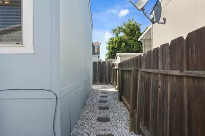 E Yosemite Avenue #186, Manteca, CA 95336 - Photo 24