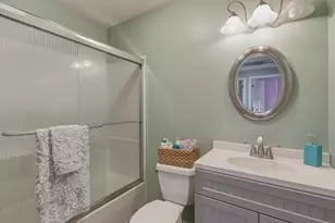 1201 W Donna Dr, Merced, CA 95348 - Photo 26