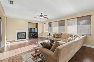 6829 Salvaterra Cir, Elk Grove, CA 95757 - Photo 8