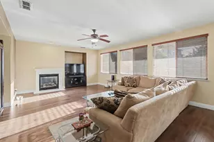 6829 Salvaterra Cir, Elk Grove, CA 95757 - Photo 16