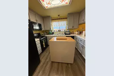 558 Cedarwood Court, Los Banos, CA 93635 - Photo 4